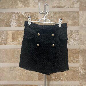 Zara black boucle classic tweed skort, with gold buttons